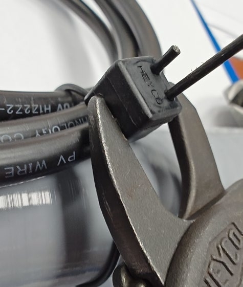 S6390 Crimpless SunBundler Release Plier